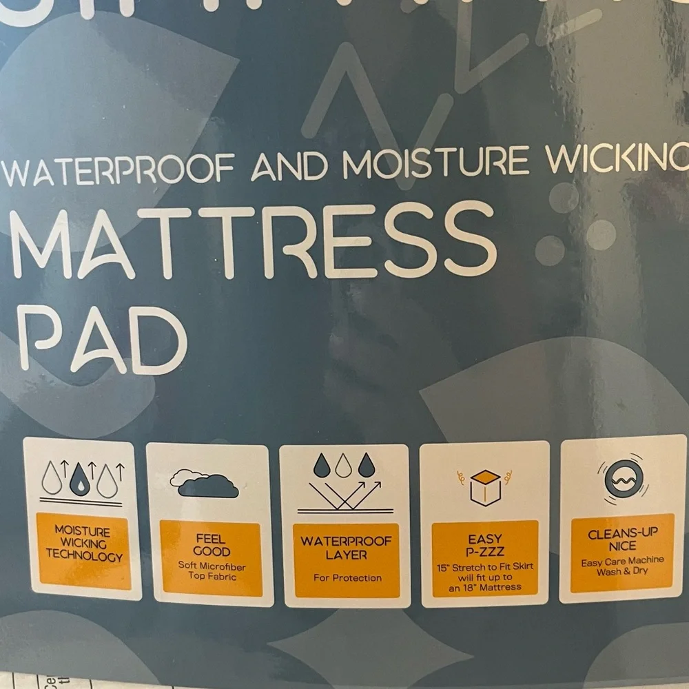 Simons White Waterproof Mattress Pad